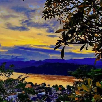 老挝琅勃拉邦+万荣+万象6日5晚自由行