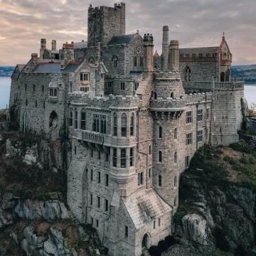 英国伦敦+伯恩矛斯+埃克塞特+巴斯+康瓦尔郡11日10晚私家团