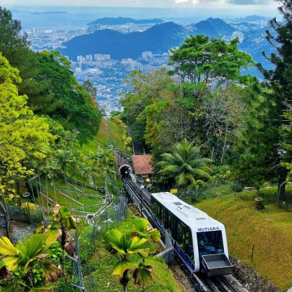 马来西亚吉隆坡+马六甲+槟城+怡保7日6晚拼小团