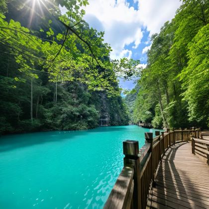 长沙+张家界+韶山旅游区+天门山+张家界国家森林公园+张家界大峡谷+凤凰古城6日5晚自由行