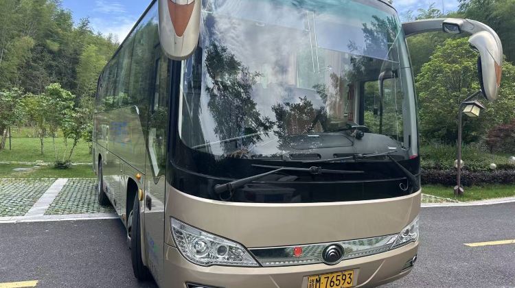 5D4N · Group Tours · JiangxiLushan National Park + Jingdezhen + Sanqingshan Mount Scenic Area + Wuyuan + Vagoo Scenic Area