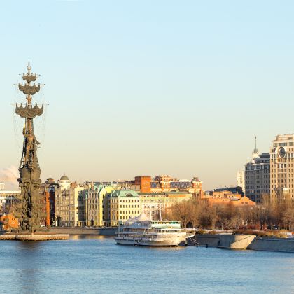 俄罗斯9日私家团