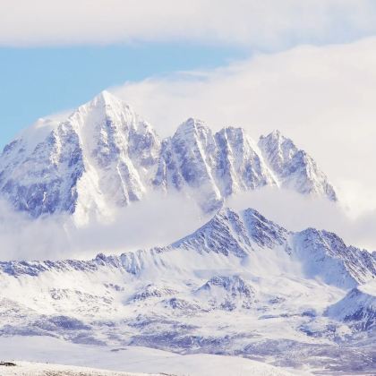 贡嘎雪山+海螺沟+牛背山3日2晚私家团