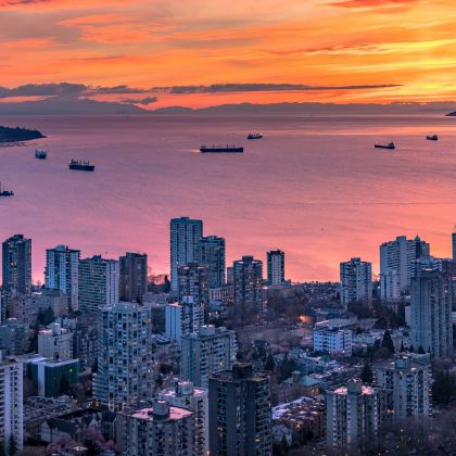加拿大温哥华+海天公路+香浓瀑布+海天缆车+史丹利公园+卡皮拉诺吊桥公园+横渡峰顶缆车5日4晚拼小团