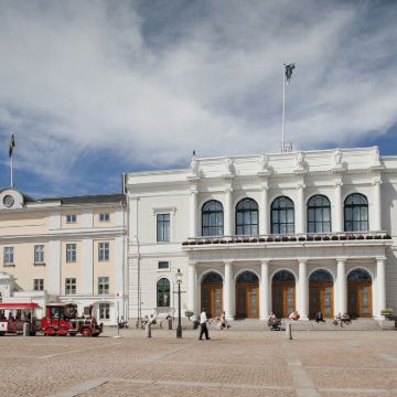 芬兰+丹麦+瑞典+挪威+爱沙尼亚+拉脱维亚+立陶宛14日跟团游