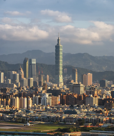 5日4晚 • 台北-宜蘭 礁溪 美景溫泉5天寫意之旅 八斗子車站 深澳漁港海天步道-潮境公園-正濱漁港彩色屋-淡水漁人碼頭-幾米廣場全日自由活動