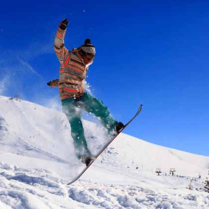 新疆阿勒泰地区+禾木风景区+吉克普林国际滑雪度假区2日1晚私家团