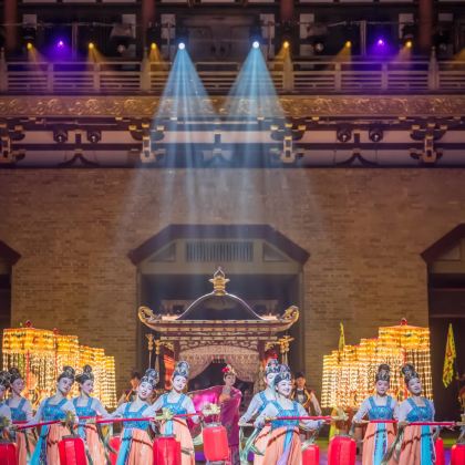 襄阳+武当山风景区4日3晚跟团游