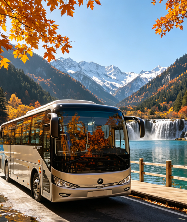 6D5N • Golden Season: Panda + Jiuzhaigou + Huanglong + Dujiangyan + Sanxingdui, comfortable nanny coach, 5-diamond hotel