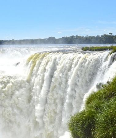 2D1N • 2 Day Argentinian and Brazilian Iguazu Falls