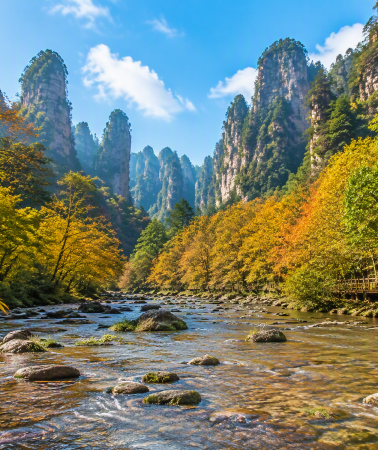 5天4晚 • 張家界、鳳凰秋冬精選，國際旅客專屬團，1人也成團，提前取消免費退款｜全程金牌導遊陪同｜五鑽飯店｜可安排無菸房｜可代訂火車票