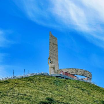 蒙古乌兰巴托+成吉思汗骑马雕像+哈拉和林+哈斯台国家公园+成吉思汗广场+甘丹寺+宰桑纪念碑+特日勒吉国家公园6日5晚拼小团