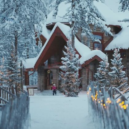 芬兰罗瓦涅米+凯米+列维+希尔克内斯+赫尔辛基+图尔库+塔林11日10晚拼小团