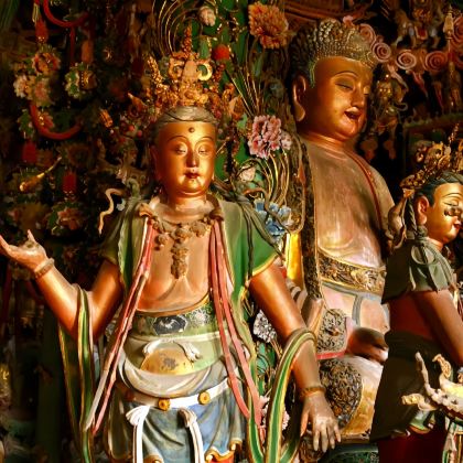 山西太原+五台山+云冈石窟+平遥古城+山西黄河壶口瀑布旅游区8日7晚跟团游