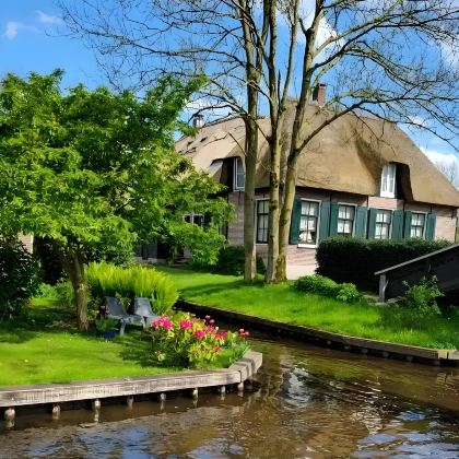 荷兰阿姆斯特丹+鹿特丹+海牙+比利时布鲁塞尔+根特+布鲁日+卢森堡+法国巴黎+兰斯14日13晚私家团