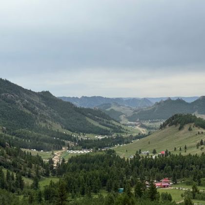 博克多汗冬宫+成吉思汗骑马雕像+特日勒吉国家公园+宰桑纪念碑+甘丹寺+蒙古国家历史博物馆4日3晚拼小团