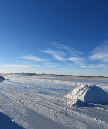 2D1N • Uyuni Salt Flats Signature Camp Experience