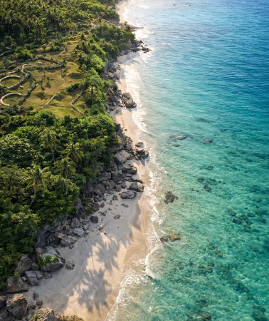 8D7N • Tour package: gratuities included, Chongzuo & Beihai, featuring 180° Weizhou Island loop tour, Detian Transnational Waterfall, Tongling Grand Canyon hiking, and seaview resort afternoon tea