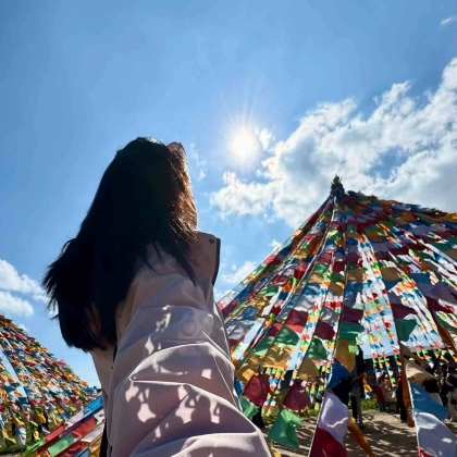 青海湖景区+茶卡盐湖+敦煌+莫高窟+张掖七彩丹霞旅游景区8日7晚拼小团