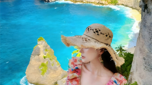 印度尼西亞巴厘島+佩妮達島+布羅莫火山+伊真火山+賽武千層瀑布6日5晚·接送機+登山向導+純玩0購物+ 24H客服+登火山+觀日出/吉普車穿越沙海/賞藍色火山湖+溯溪賽武瀑布+羅威納追海豚+烏布+精靈墜崖+1人可定