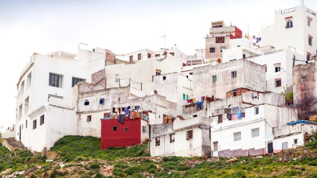 18-Day Complete Morocco Tour from the Sahara to the Coast·Marrakech, Tangier, Chefchaouen, Fès, Casablanca, Skoura, Sidi Kaouki, Agadir, Oualidia | Erg Lihoudi Desert Camp | Bertam Oasis