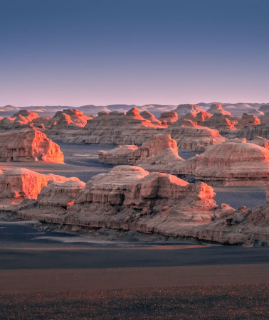 8D7N • Gansu Silk Road: grottoes, desert activities, pass city and Yadan landforms, with light-luxury hotels, comfortable transportation and a customizable itinerary