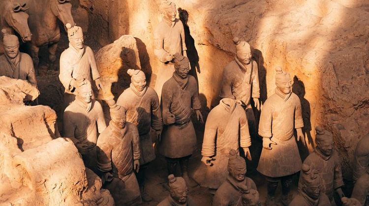 3D2N · Private Tours · 3 Days Highlight Chengdu & Xian Tour by Bullet Train