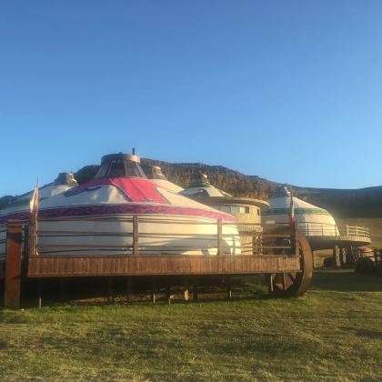 成吉思汗骑马雕像+成吉思汗大营+汗肯特自然保护区5日4晚私家团