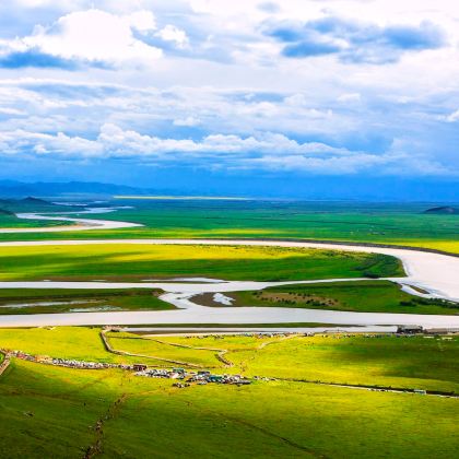 甘肃兰州+麦积山石窟+伏羲庙+官鹅沟大景区+拉卜楞寺+郎木寺-入口+扎尕那+若尔盖花湖生态旅游区8日7晚拼小团
