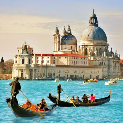 法国+意大利+瑞士12日跟团游