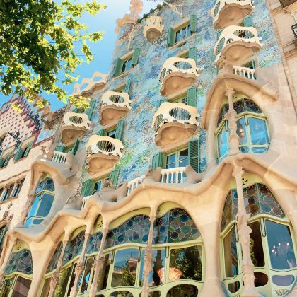 西班牙+意大利+奥地利+德国+瑞士+法国16日15晚私家团