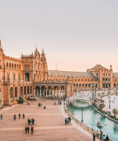 7D6N • Barcelona and Andalucia 7 Days Tour from Madrid to Barcelona or Madrid