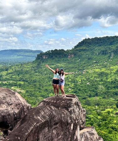 3D2N • 3-Days Discovery Of Angkor: Waterfalls,Floating Village and Banteay Srei temple