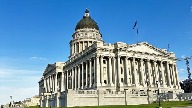 4-Day Yellowstone National Park Tour from Salt Lake City·Crazy Horse, Grand Teton and Mount Rushmore