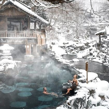 日本大阪+奈良+京都+宇治市+神户6日5晚拼小团