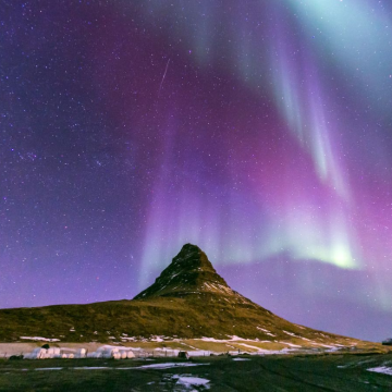 冰岛蓝湖+黑沙滩+基尔丘山+雷克雅未克观鲸7日6晚拼小团