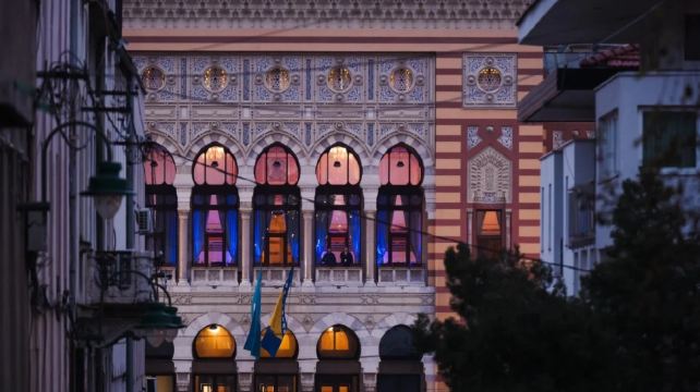 布达佩斯、萨格勒布+9