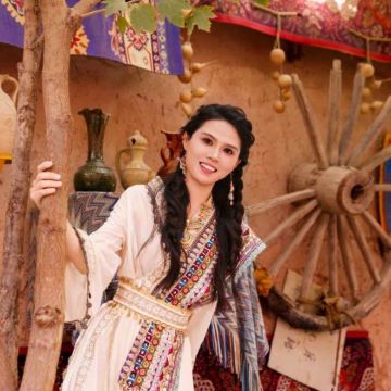 新疆南疆+喀什古城+帕米尔高原7日6晚拼小团