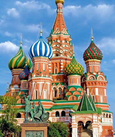 4D3N • Relics to lanes, old grandeur to modern vibes - Moscow's timeless depth and romance welcome all