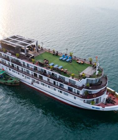 2D1N • 5 Star Amanda Cruise - BEST SELLER 2 Day/1 Night in Halong Bay