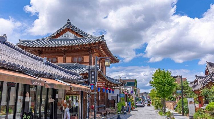 4-Day Discover Western Korea in 4days: All-Inclusive Experience