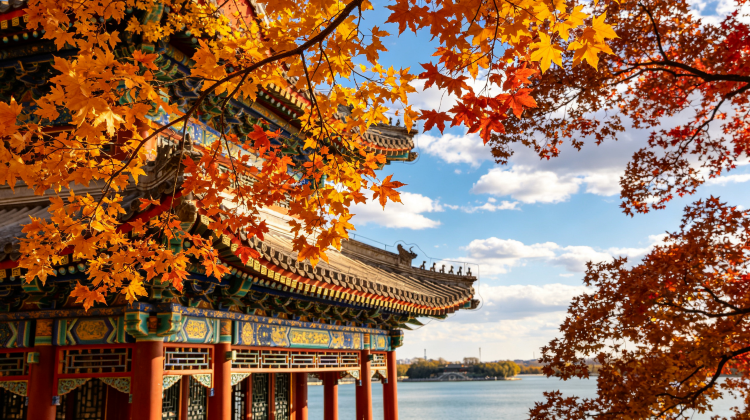 6-Day Golden autumn journey in Beijing:  Gubeikou Ancient Town + The Palace Museum + Summer Palace + Mutianyu Great Wall + Temple of Heaven + Lama Temple + Shichahai Scenic Area