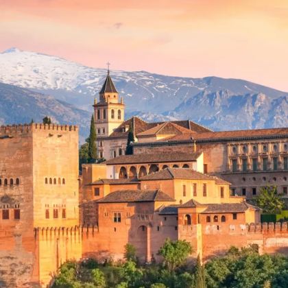 西班牙+塞维利亚+马德里+巴塞罗那11日10晚拼小团