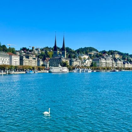 德国+法国+意大利+瑞士+奥地利+比利时+卢森堡+列支敦士登12日9晚跟团游