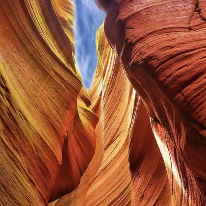 西安+秦始皇帝陵博物院(兵马俑)+陕西黄河壶口瀑布+陕西波浪谷景区+甘泉大峡谷6日5晚跟团游