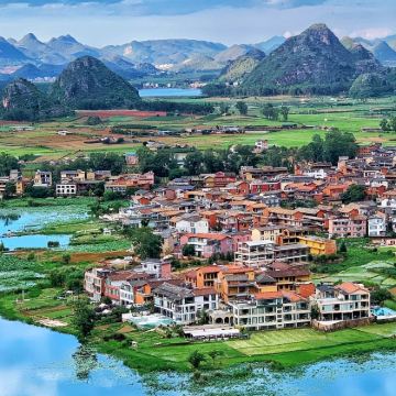 昆明+建水+元阳+普者黑景区+弥勒+罗平+抚仙湖+东川红土地8日7晚拼小团