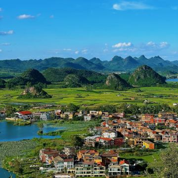 昆明+弥勒+普者黑景区+蒙自+元阳+建水+抚仙湖+西双版纳9日8晚私家团