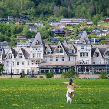 挪威松恩峡湾+布道台+奥斯陆7日6晚私家团