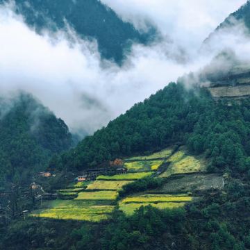 大理市+怒江+贡山+独龙江7日6晚私家团