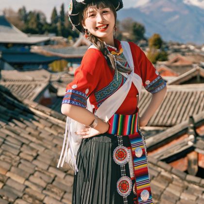 丽江+大理市+香格里拉6日5晚跟团游